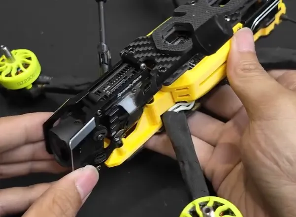 Modding the Mario 5 to run the DJI O4 VTX system