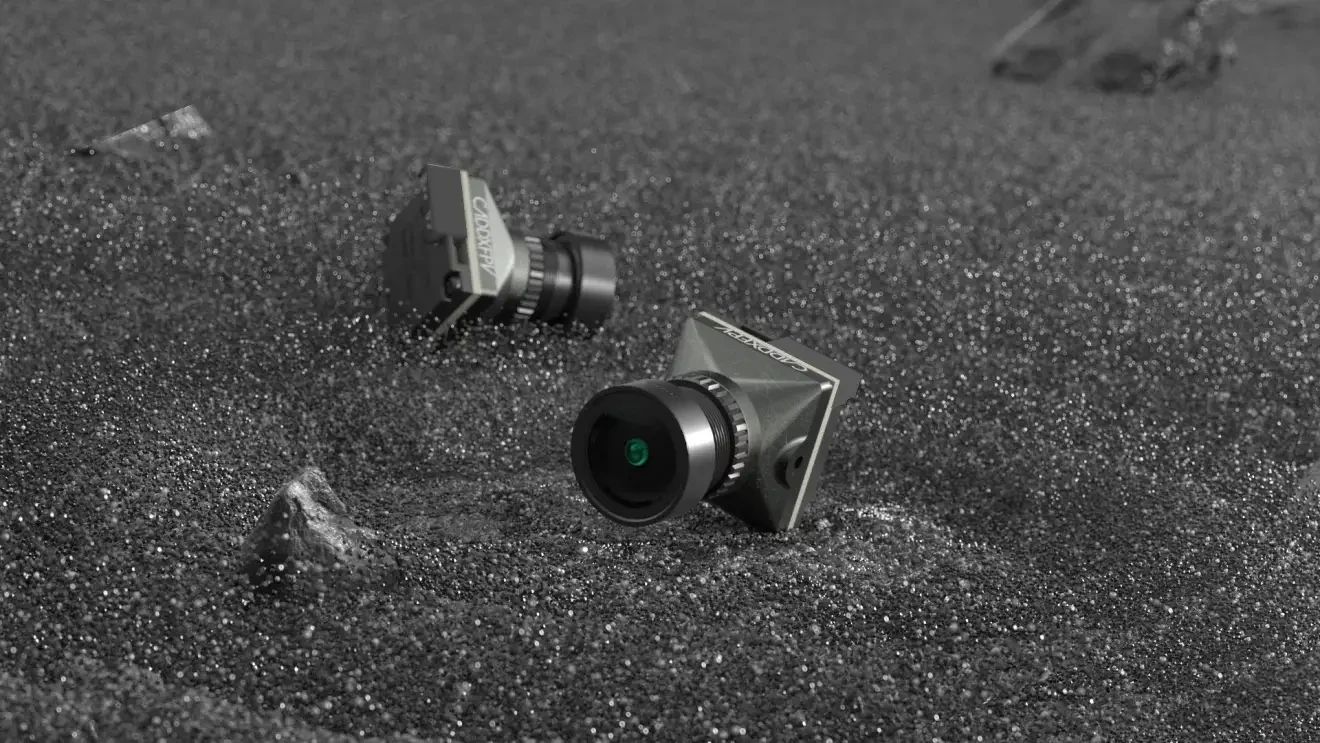 caddxfpv ratel pro analog camera scene display