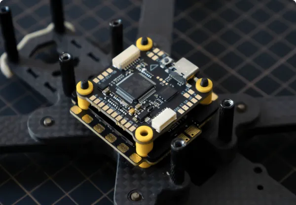 I like the SZ7's clean PCB layout and the onboard digital VTX connector. It has 5 UART ports so it can be accessorized pretty well.