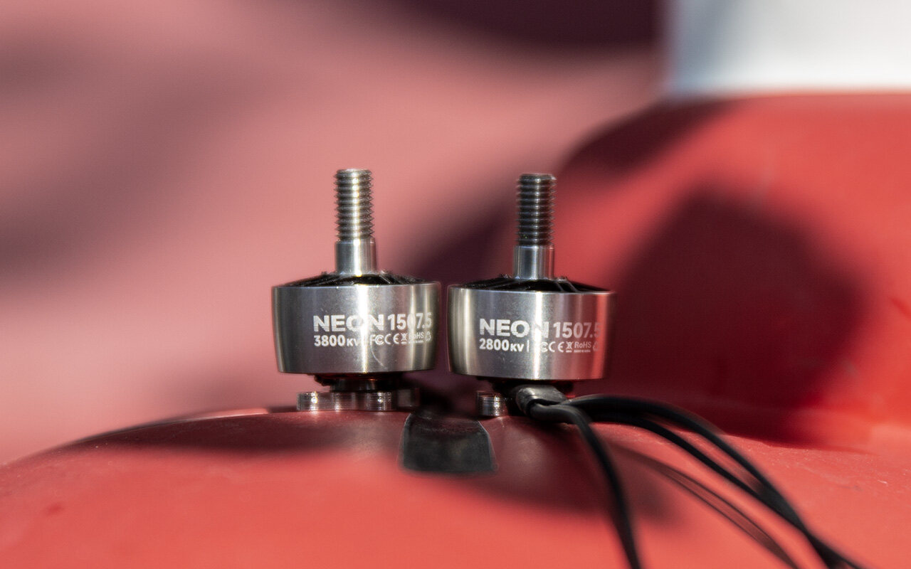 meps-free-trial-neon1507.5-3800kv-black