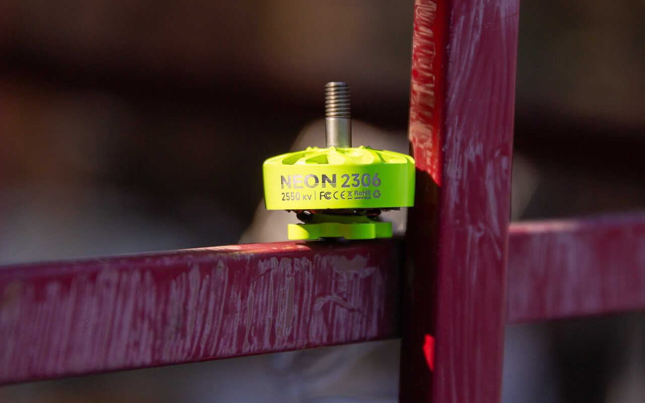 meps-free-trial-neon2306-2550kv-green